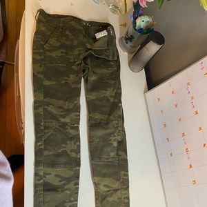 American Eagle Camo Jeans